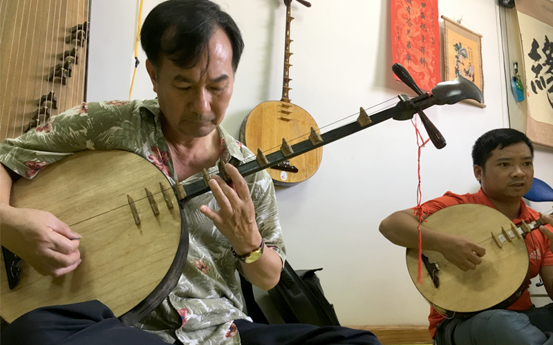 Khóa Học Đàn Nguyệt - Người Cao Tuổi